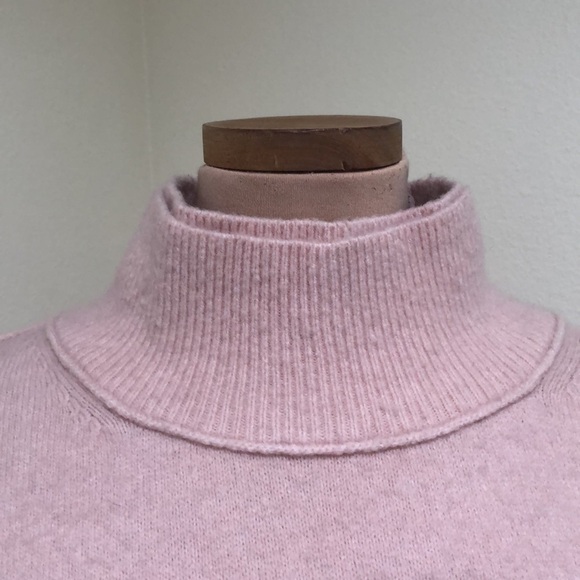 Free People Afterglow Sweater Size Large Blush Pink Mock Neck Pullover - Picture 3 of 11
